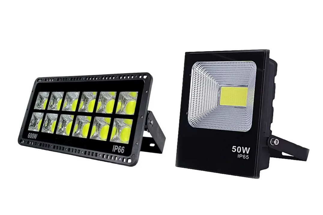 تفاوت پروژکتور LED با چراغ‌های دیگر چیست؟